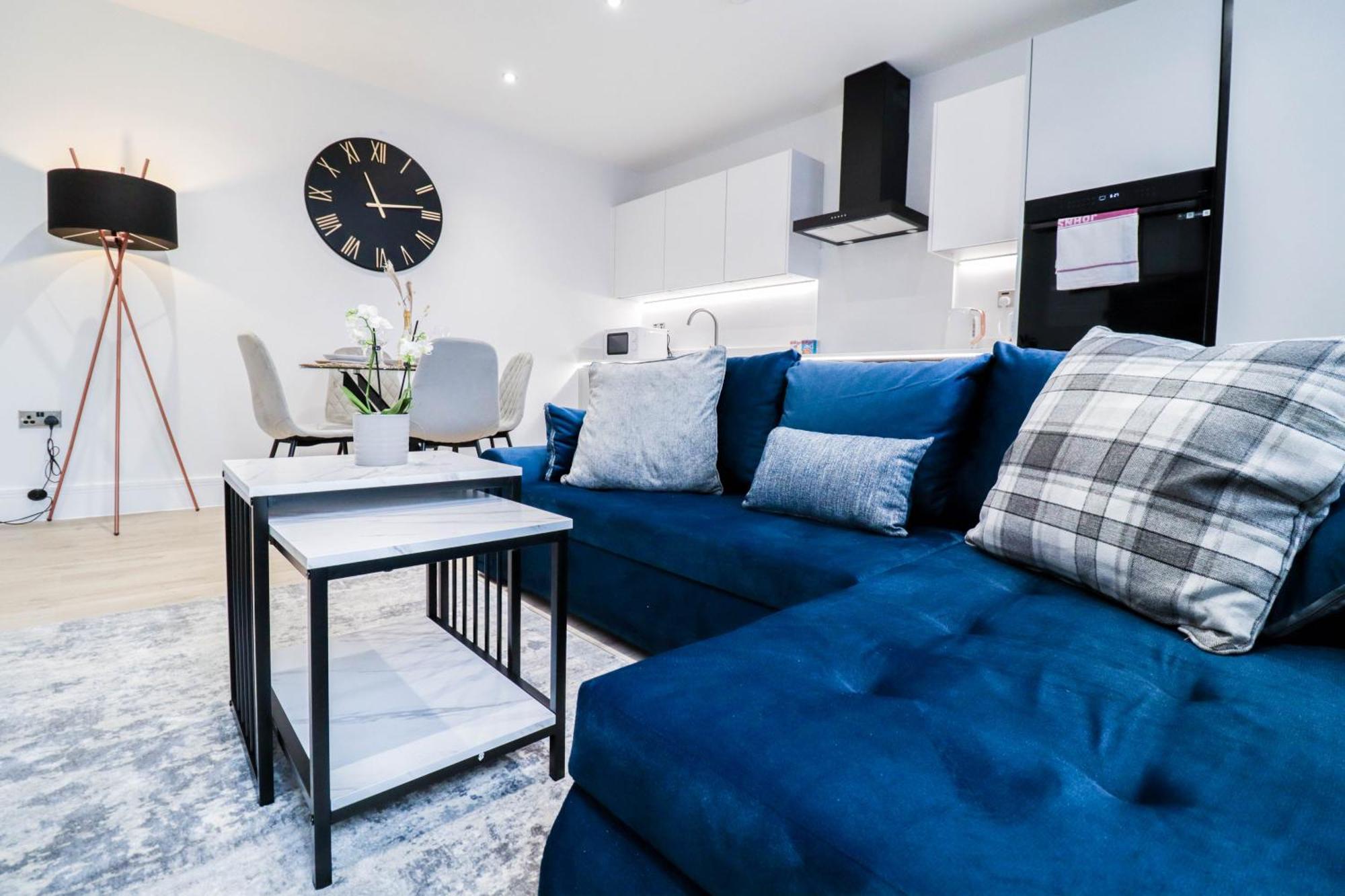 Modern 1-Bed Apartment In Buckinghamshire With Free Wifi, Parking & Garden High Wycombe Exteriér fotografie