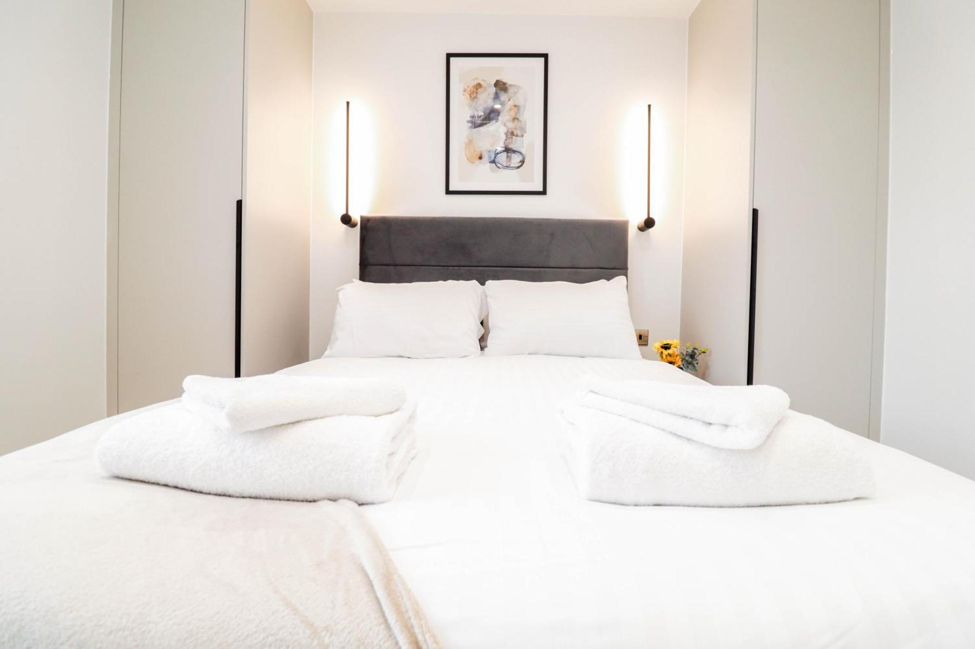 Modern 1-Bed Apartment In Buckinghamshire With Free Wifi, Parking & Garden High Wycombe Exteriér fotografie