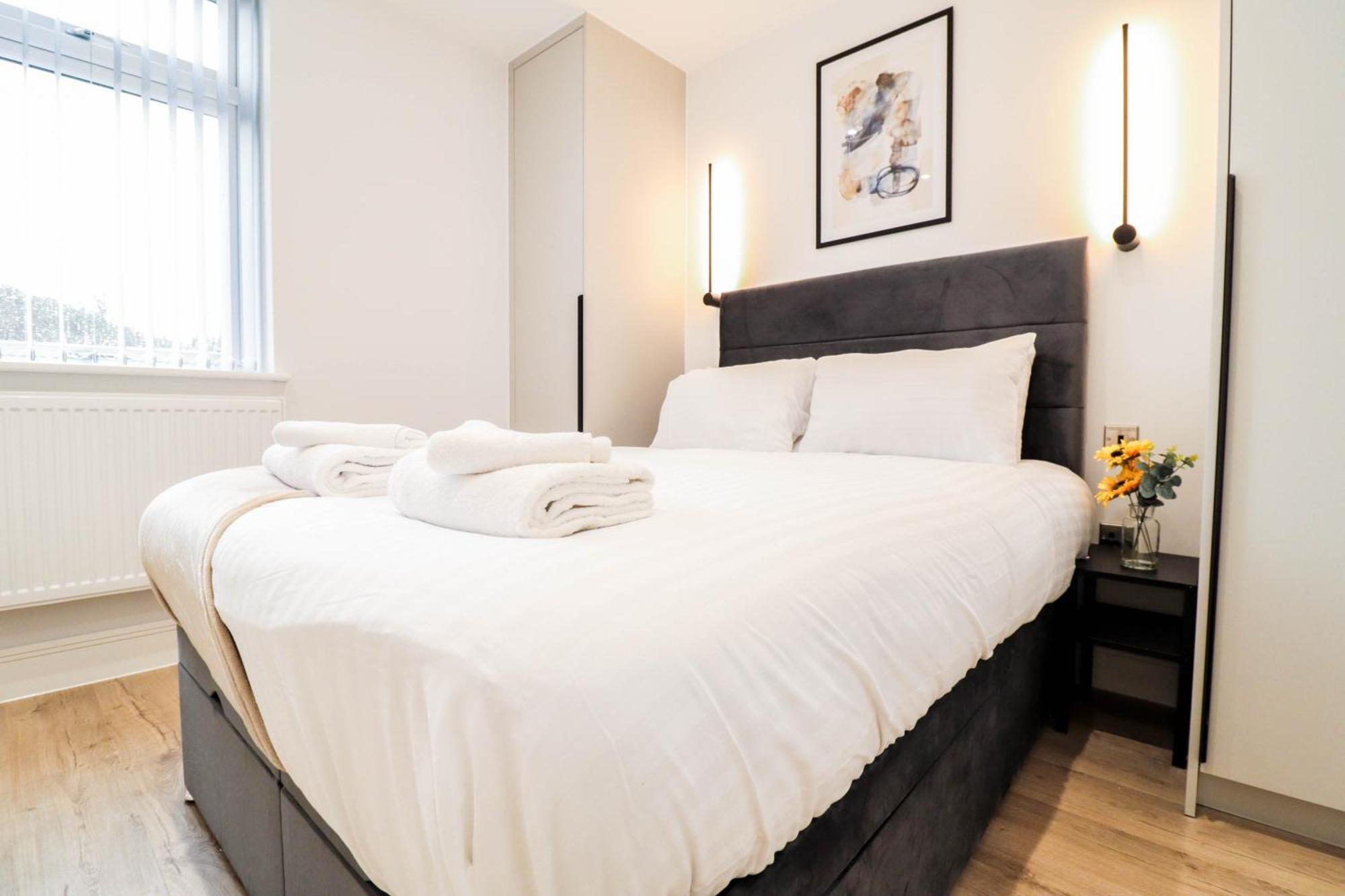 Modern 1-Bed Apartment In Buckinghamshire With Free Wifi, Parking & Garden High Wycombe Exteriér fotografie