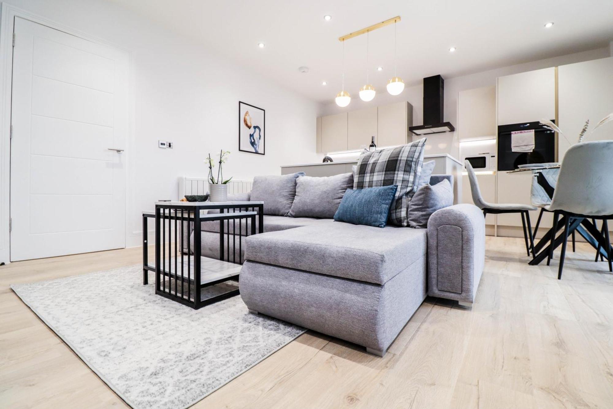Modern 1-Bed Apartment In Buckinghamshire With Free Wifi, Parking & Garden High Wycombe Exteriér fotografie