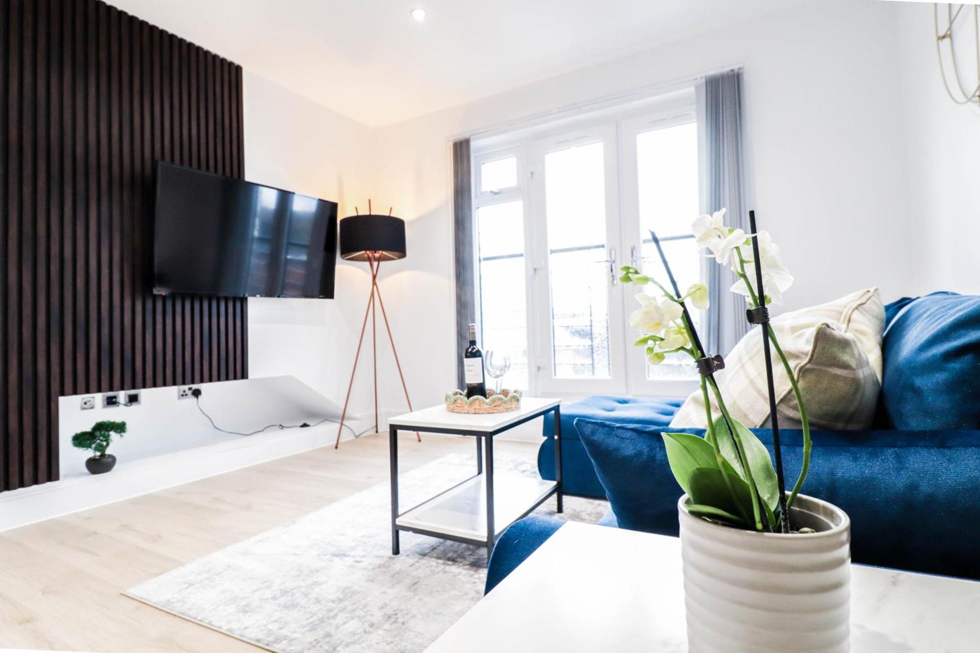 Modern 1-Bed Apartment In Buckinghamshire With Free Wifi, Parking & Garden High Wycombe Exteriér fotografie